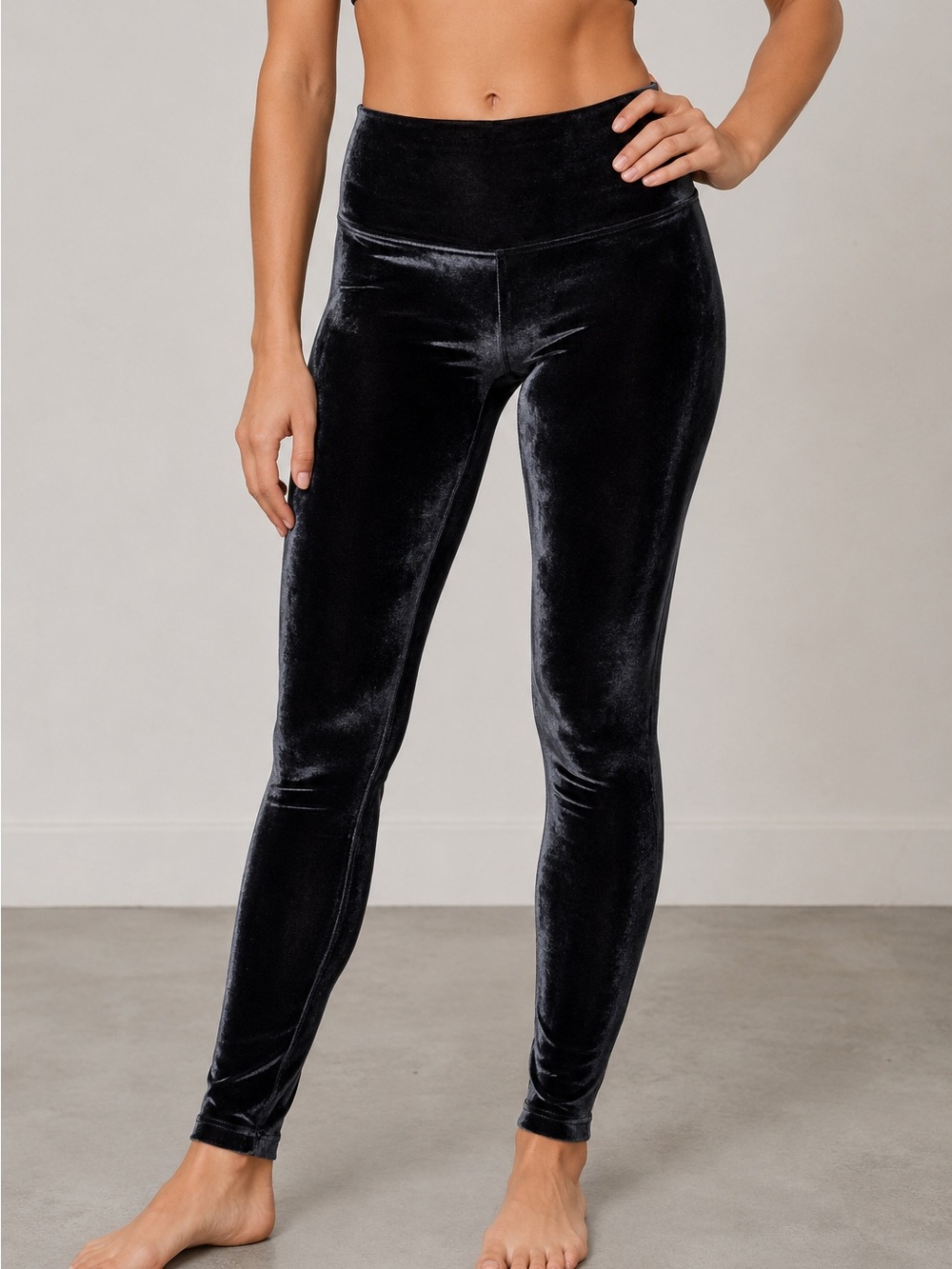 Lululemon Wunder Lounge High Rise 28” Black Velvet Leggings Size 8 Rare ECU